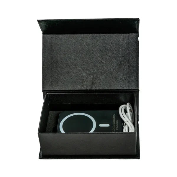 MagSafe Wireless Powerbank, Light-Up Logo, 15W Fast Charging, 10K mAh